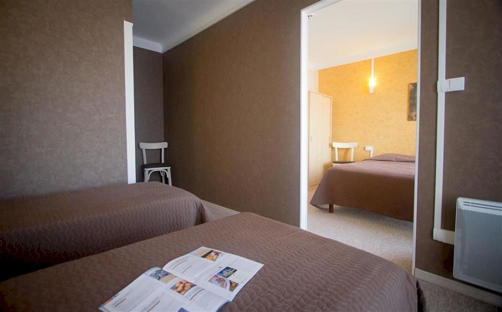 Hotel L'Embarcadere Ла-Бар-де-Мон Экстерьер фото